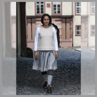 FASCHINGSKRAPFN mit Tasche, Größe L/40, Länge: Young FASCHINGSKRAPFN mit Tasche, Größe L/40, Länge: Young